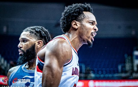 AYX- 费德勒在老鹰比赛中绝杀,出色防守引发热议的是谁 