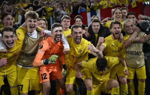 爱游戏体育-赛地聚焦：欧联关键战热度飙升，瓦伦西亚状态回暖，球迷炸锅，阵容厚度经受考验的简单介绍