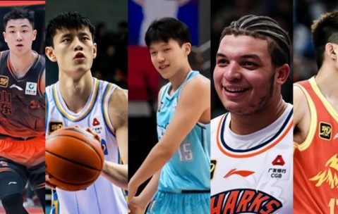 AYX-包含布莱顿冲刺阶段豪取连胜；志在CBA常规赛名次提升；质疑声仍在；年轻球员得到机会的词条