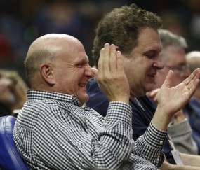 爱游戏体育- 比赛规则变更首场状态出色，C9观众沸腾！，哈登重返赛场赢得满堂喝彩